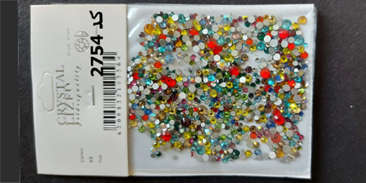 نگين ديزاين ناخن تعداد 1440 عددي کد ۲۷۵۴